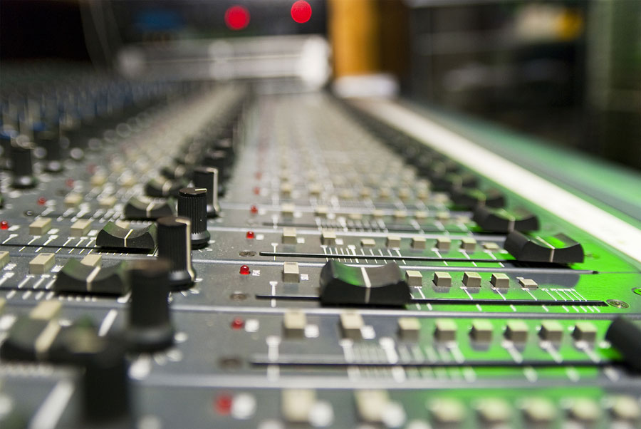 The TL074 Operational Amplifier: A Comprehensive Exploration